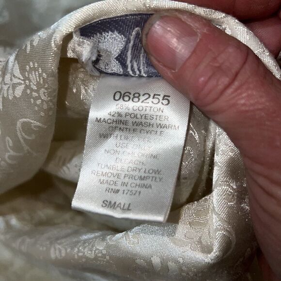 Vintage Character Matching Ivory Pajama Set Long Sleeve Button Down With Pants S - Picture 16 of 16